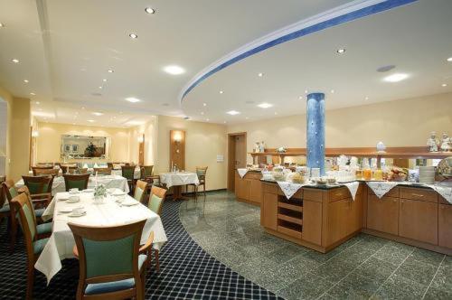 Hotel Hochheide วิลลิงเงิน ภายนอก รูปภาพ